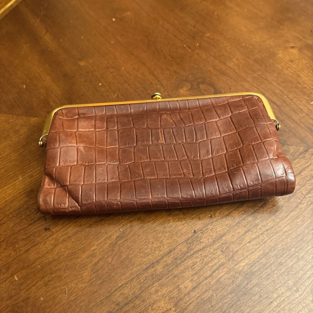 Hobo International Lauren Clutch Wallet Gold - Picture 2 of 10